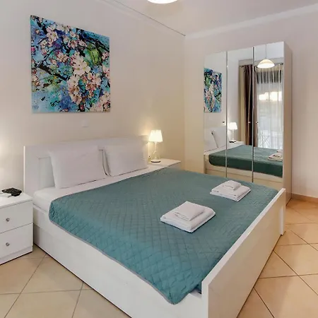 Maisonette Allegro Daire Ormos Panagias